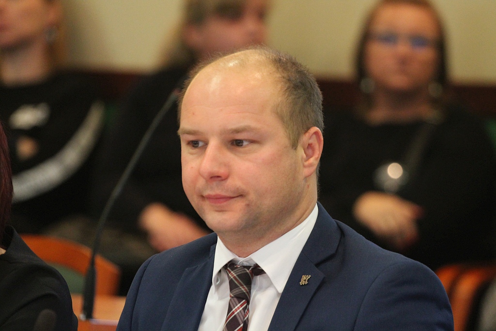 Radni przyjęli budżet na trzeciej w tym roku sesji