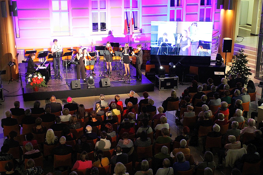 Koncert kolęd dla Niepodległej odbył się w Letia Bussines Center