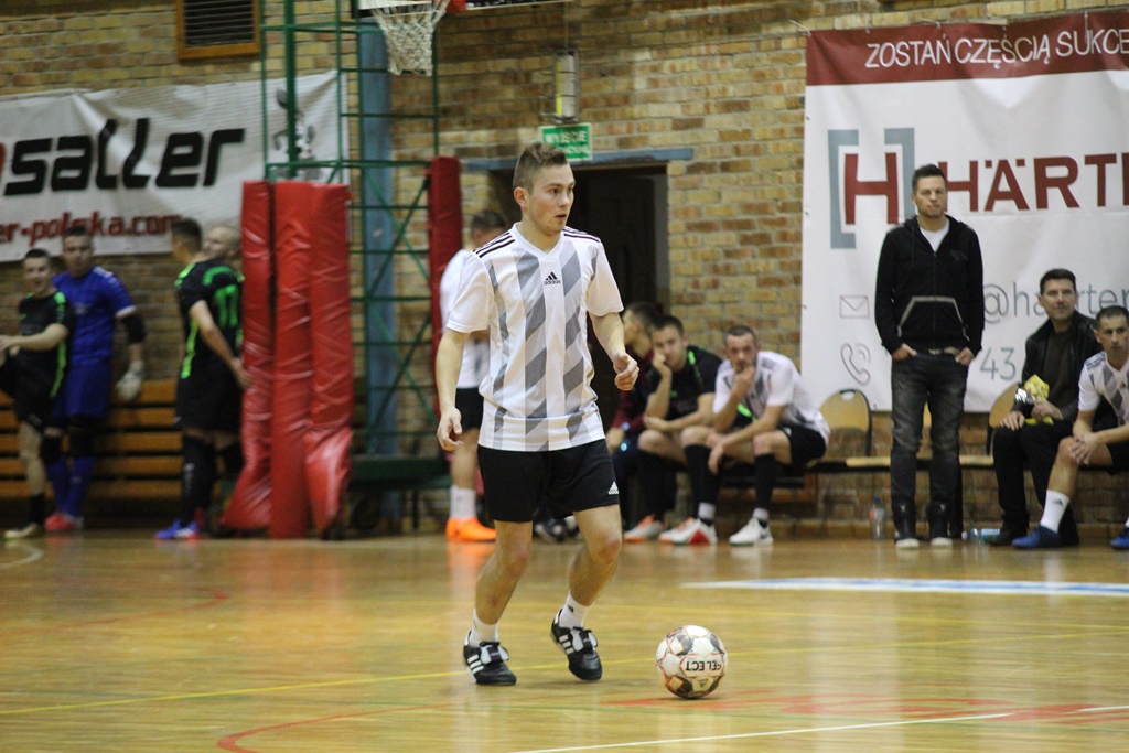 Legnicka Liga Halowa: Piąta kolejka pełna futsalowych emocji