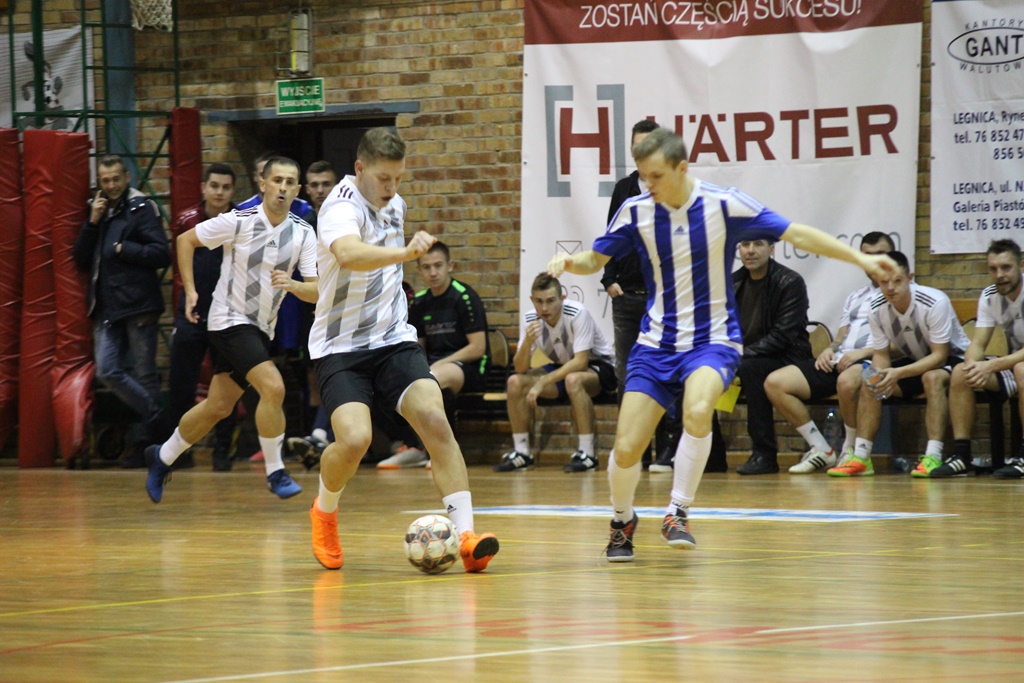 Legnicka Liga Halowa: Piąta kolejka pełna futsalowych emocji