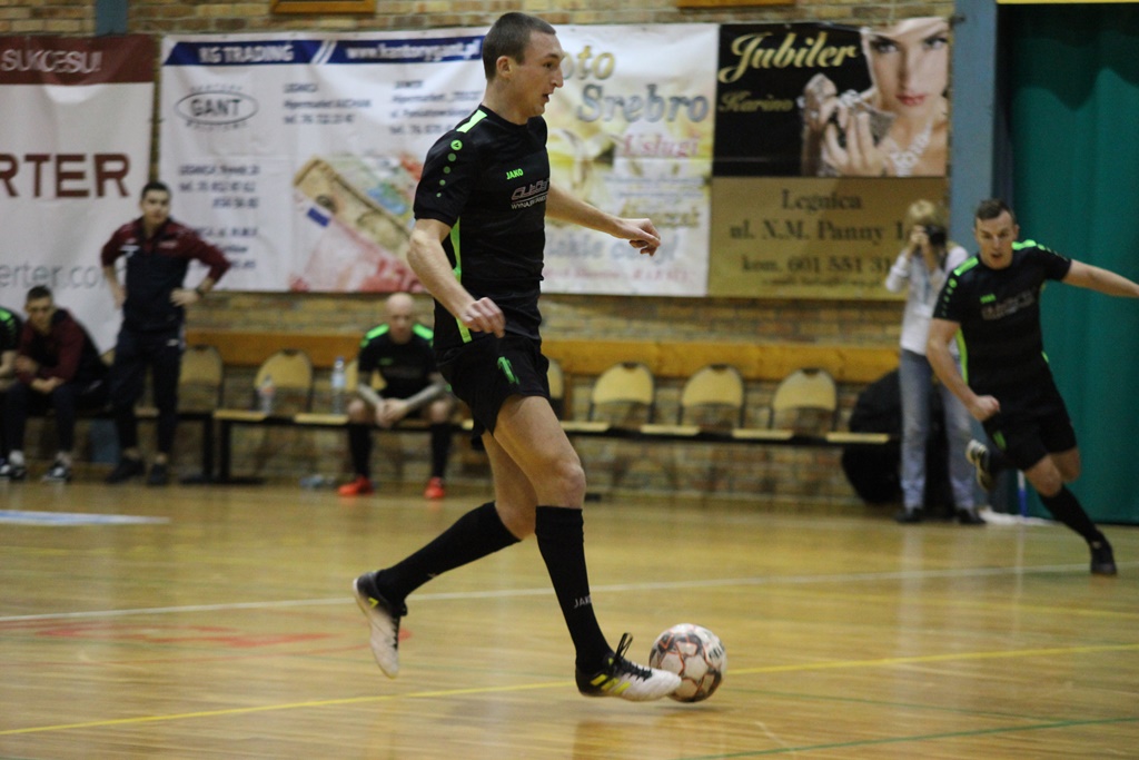 Legnicka Liga Halowa: Piąta kolejka pełna futsalowych emocji