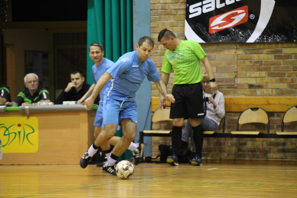 Legnicka Liga Halowa: Piąta kolejka pełna futsalowych emocji