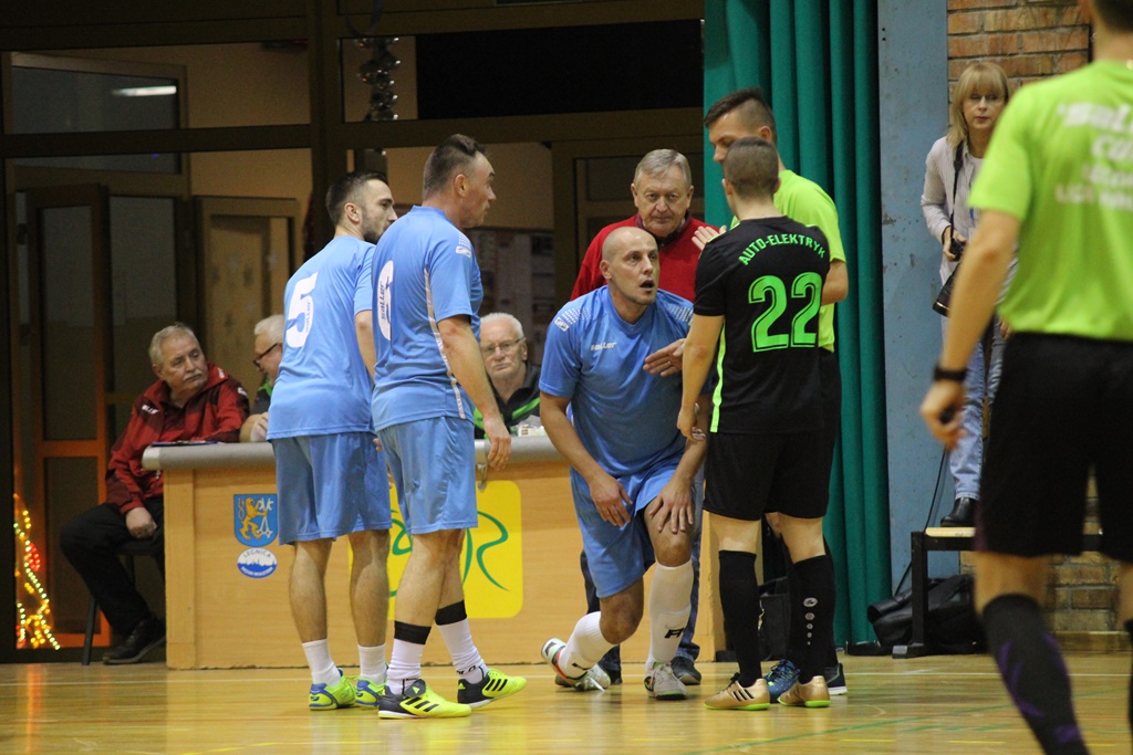 Legnicka Liga Halowa: Piąta kolejka pełna futsalowych emocji