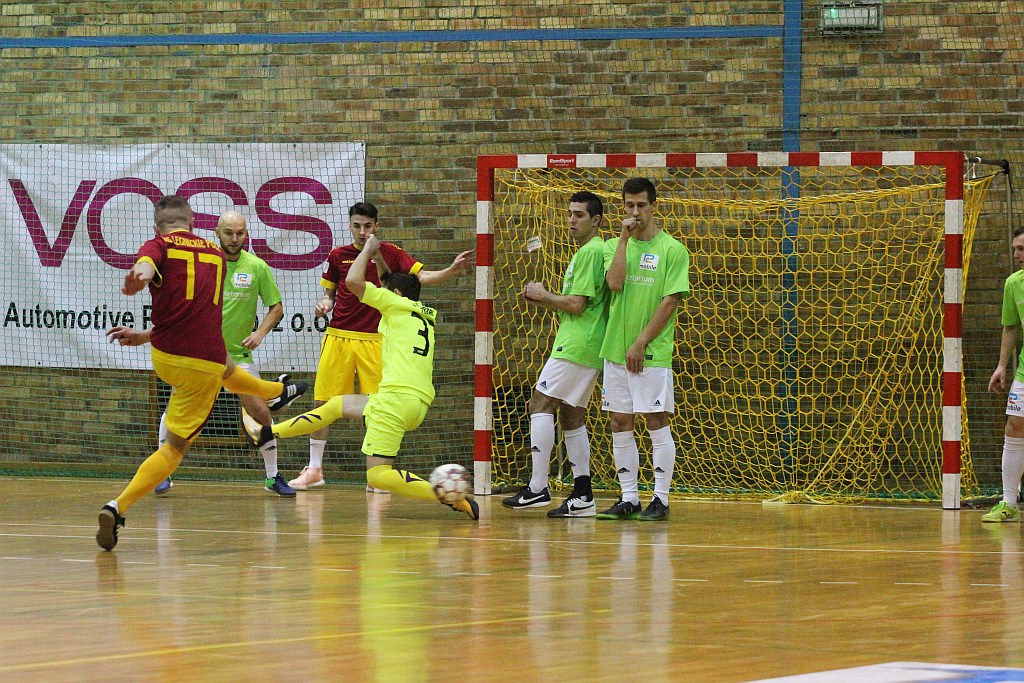 Legnicka Liga Halowa: Piąta kolejka pełna futsalowych emocji