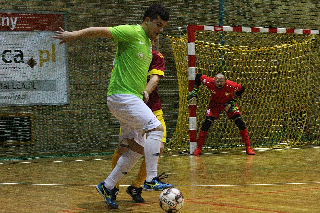 Legnicka Liga Halowa: Piąta kolejka pełna futsalowych emocji