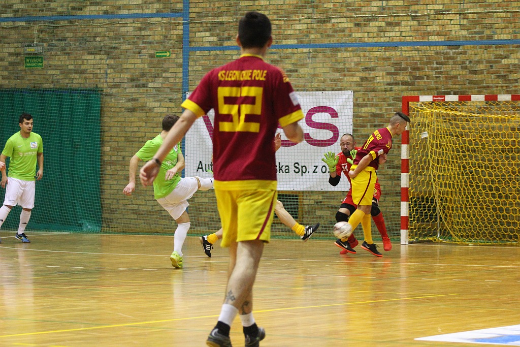 Legnicka Liga Halowa: Piąta kolejka pełna futsalowych emocji