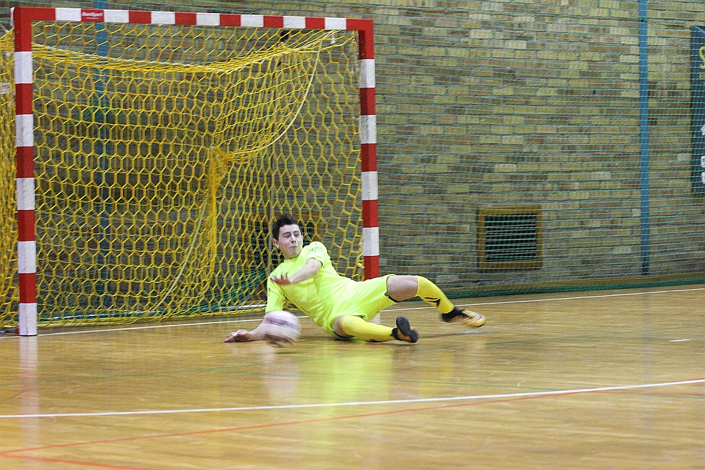Legnicka Liga Halowa: Piąta kolejka pełna futsalowych emocji