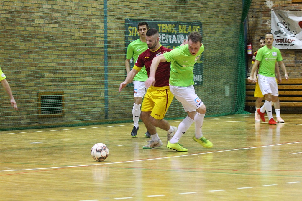 Legnicka Liga Halowa: Piąta kolejka pełna futsalowych emocji