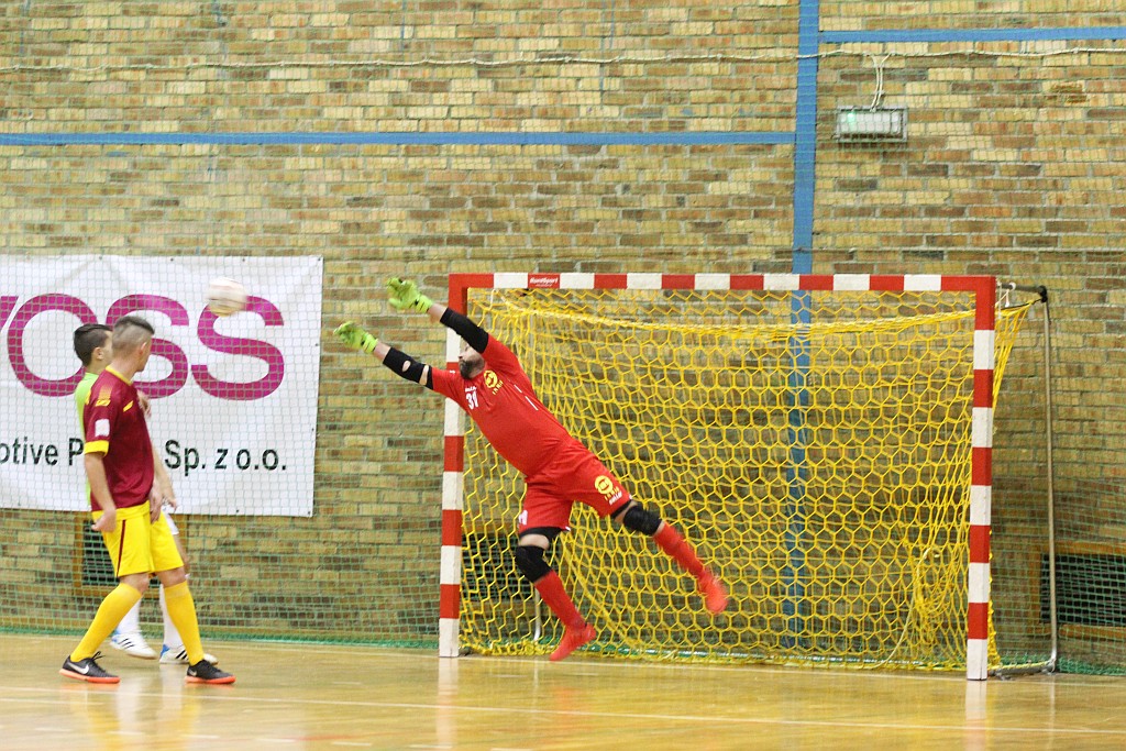 Legnicka Liga Halowa: Piąta kolejka pełna futsalowych emocji