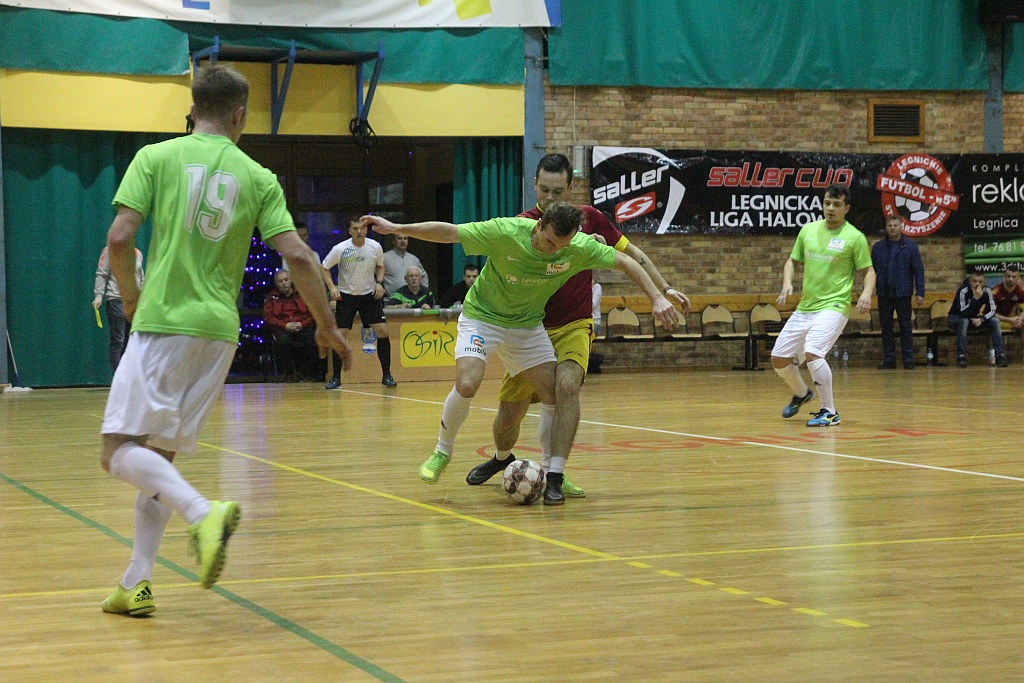 Legnicka Liga Halowa: Piąta kolejka pełna futsalowych emocji