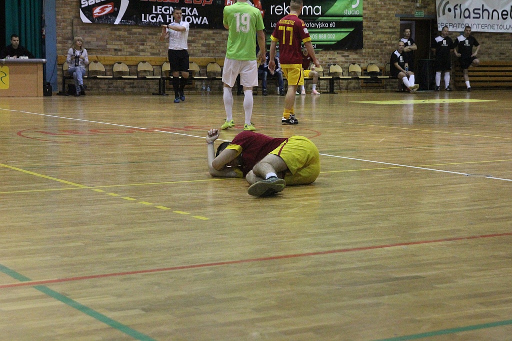 Legnicka Liga Halowa: Piąta kolejka pełna futsalowych emocji