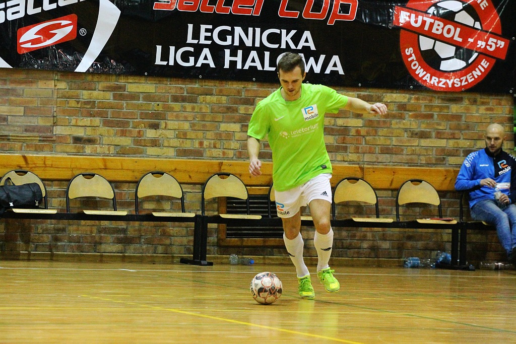 LLH: szósta seria spotkań pod znakiem niespodzianek