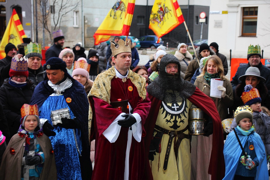 Ulicami Legnicy przeszedł Orszak Trzech Króli