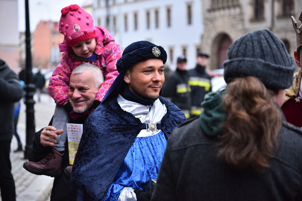 Ulicami Legnicy przeszedł Orszak Trzech Króli