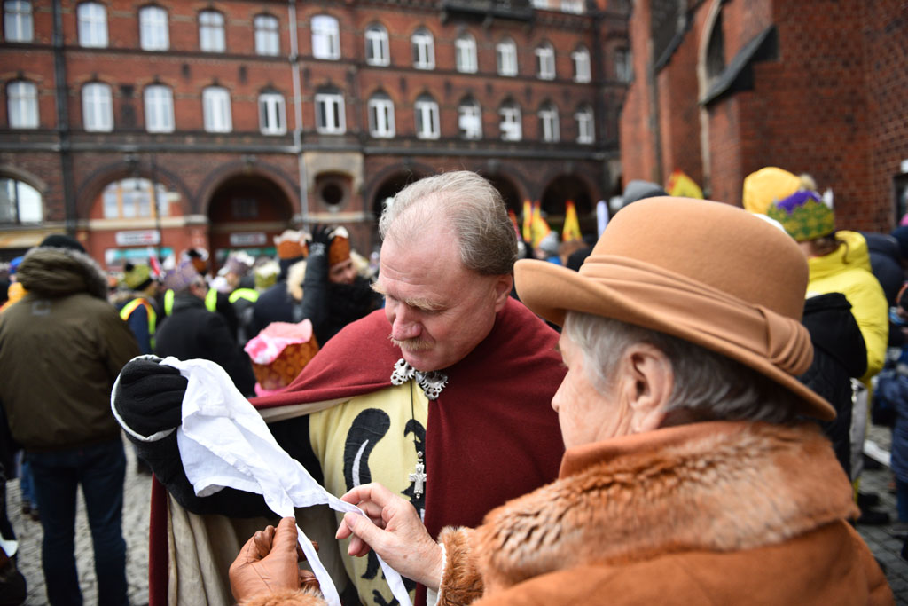 Ulicami Legnicy przeszedł Orszak Trzech Króli