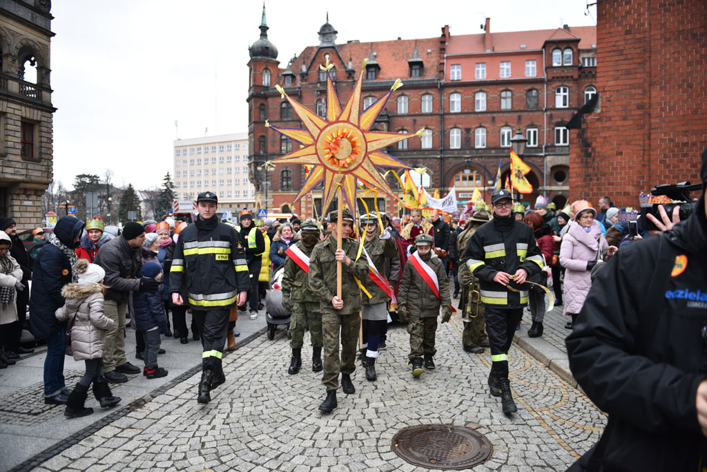 Ulicami Legnicy przeszedł Orszak Trzech Króli