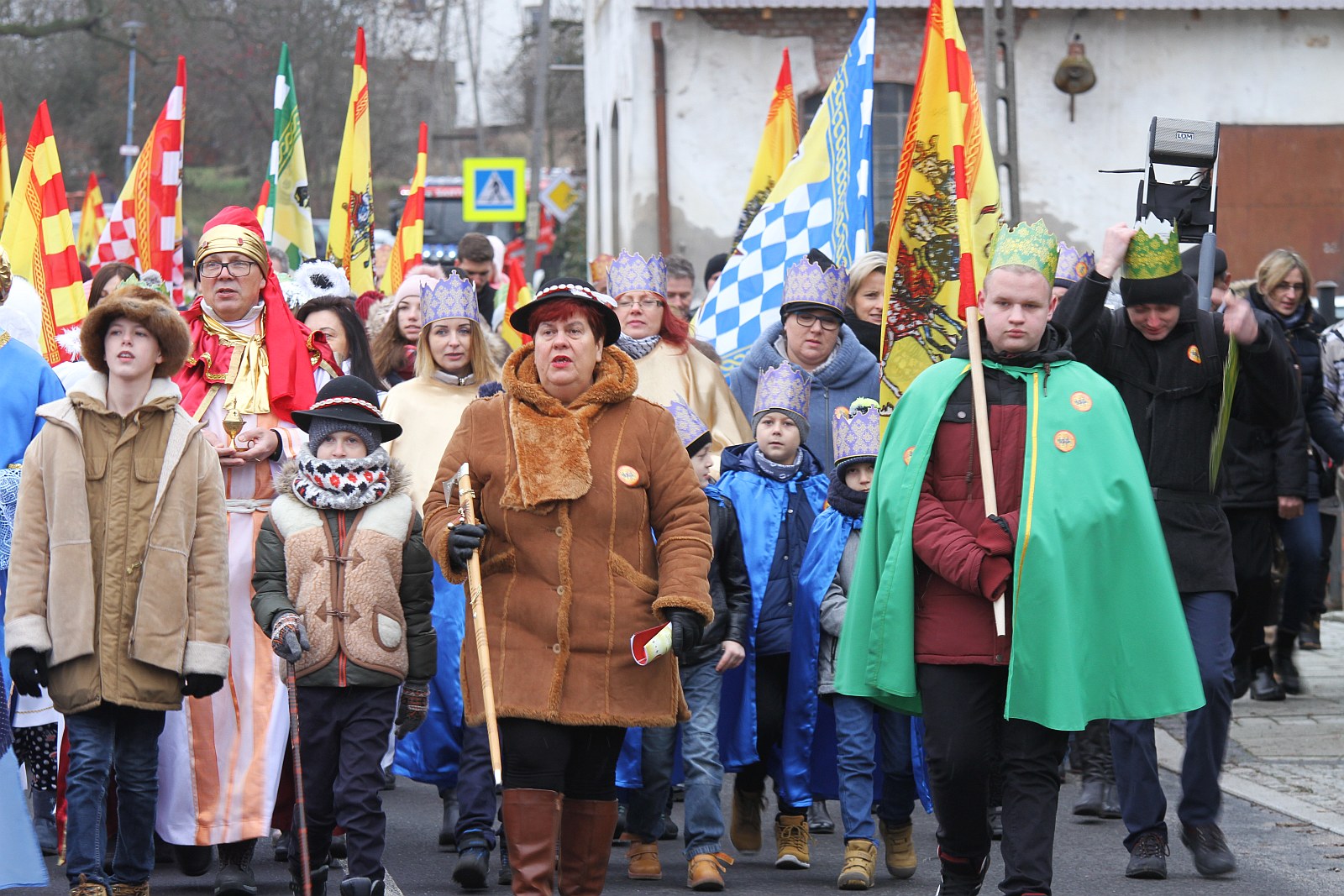 Orszak Trzech Króli zakończył się w prochowickim Rynku