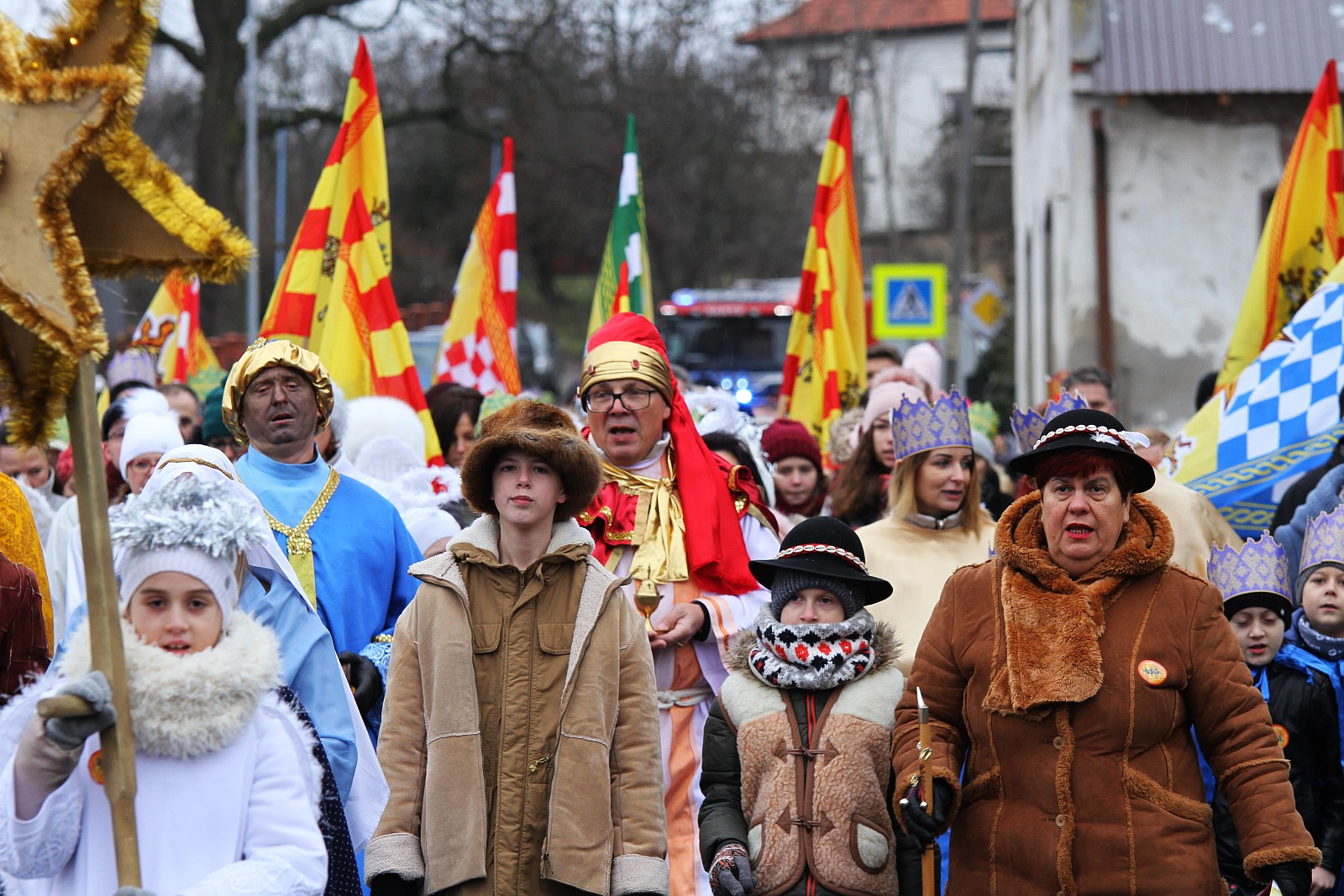 Orszak Trzech Króli zakończył się w prochowickim Rynku