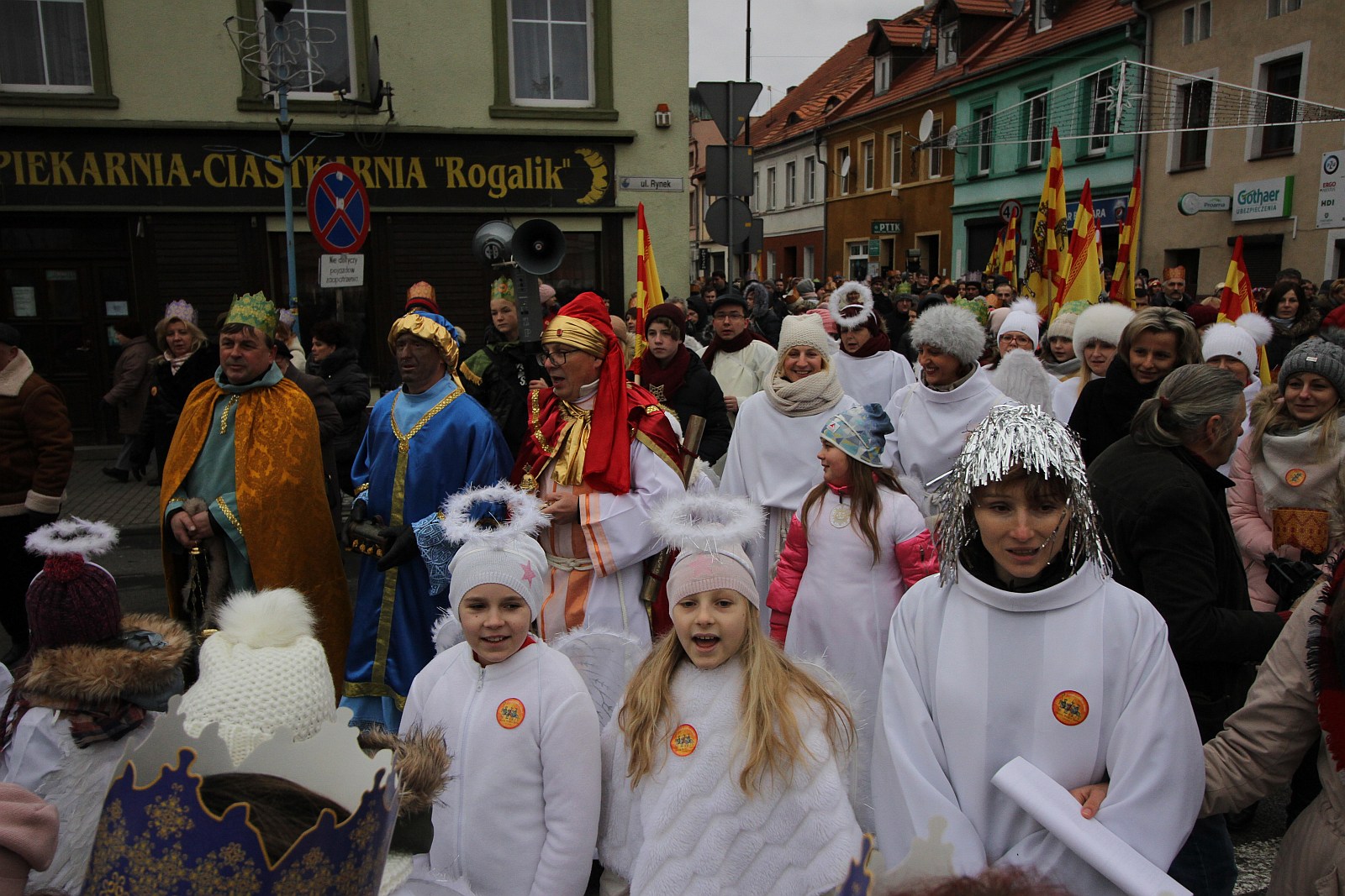 Orszak Trzech Króli zakończył się w prochowickim Rynku