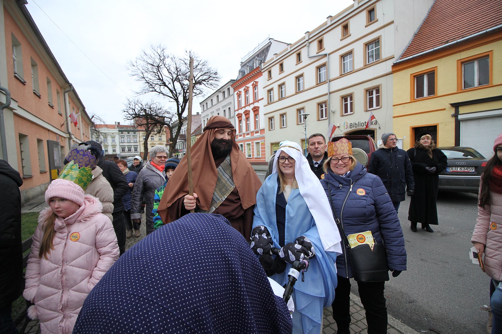 Orszak Trzech Króli zakończył się w prochowickim Rynku
