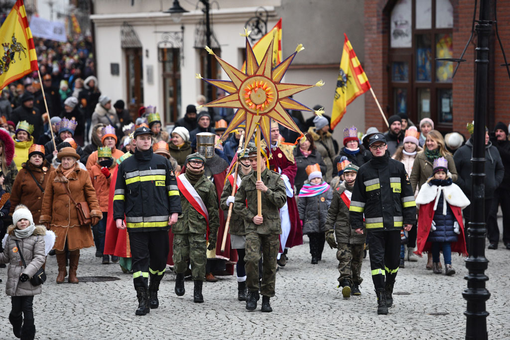 Ulicami Legnicy przeszedł Orszak Trzech Króli