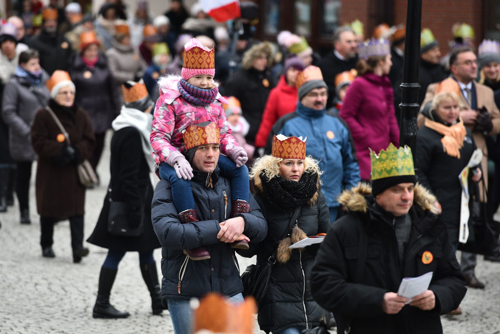 Ulicami Legnicy przeszedł Orszak Trzech Króli