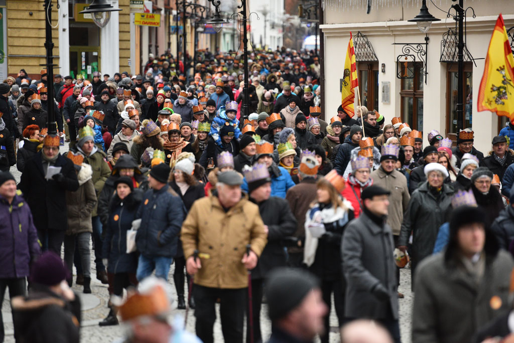 Ulicami Legnicy przeszedł Orszak Trzech Króli