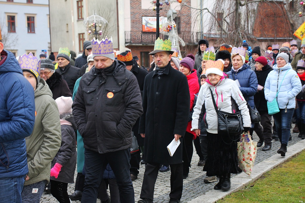 Ulicami Legnicy przeszedł Orszak Trzech Króli