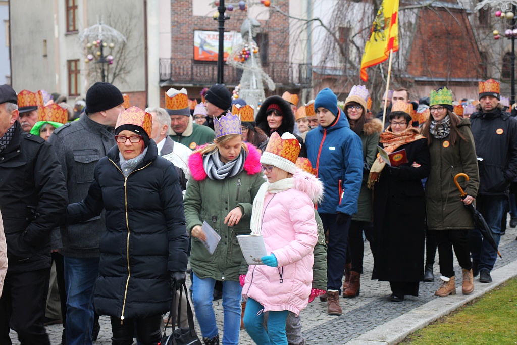 Ulicami Legnicy przeszedł Orszak Trzech Króli