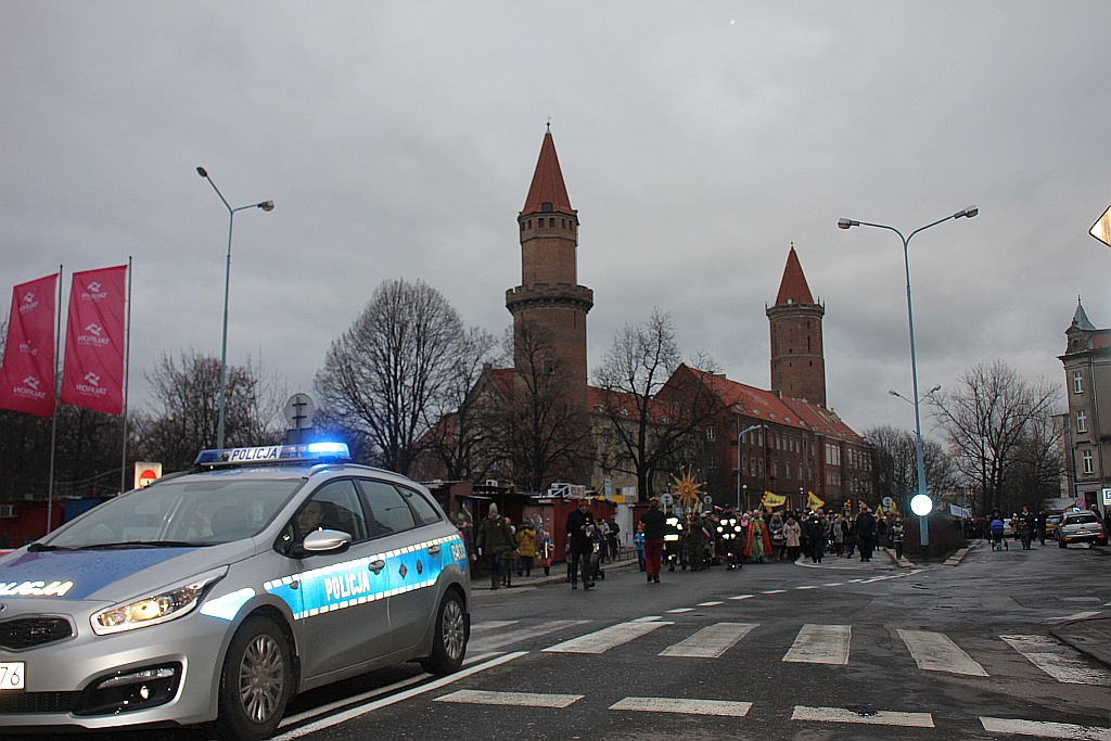 Ulicami Legnicy przeszedł Orszak Trzech Króli