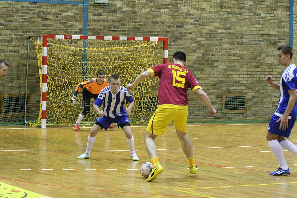 Legnicka Liga Halowa: mistrz wrócił na zwycięską ścieżkę
