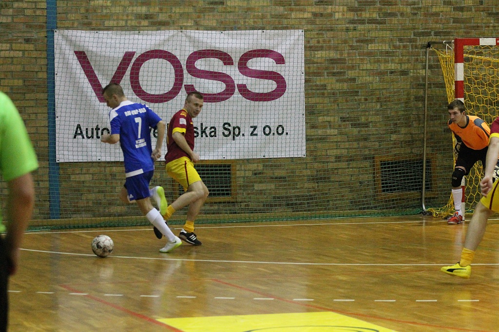 Legnicka Liga Halowa: mistrz wrócił na zwycięską ścieżkę