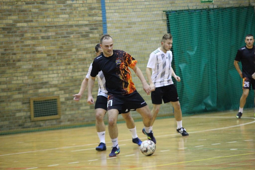LLH: Fire ograł Futbol. Auto-Elektryk mistrzem Legnicy