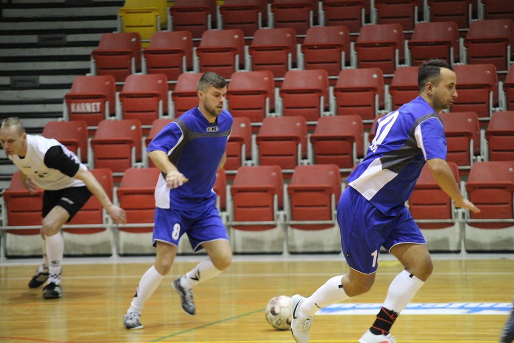 LLH: Fire ograł Futbol. Auto-Elektryk mistrzem Legnicy