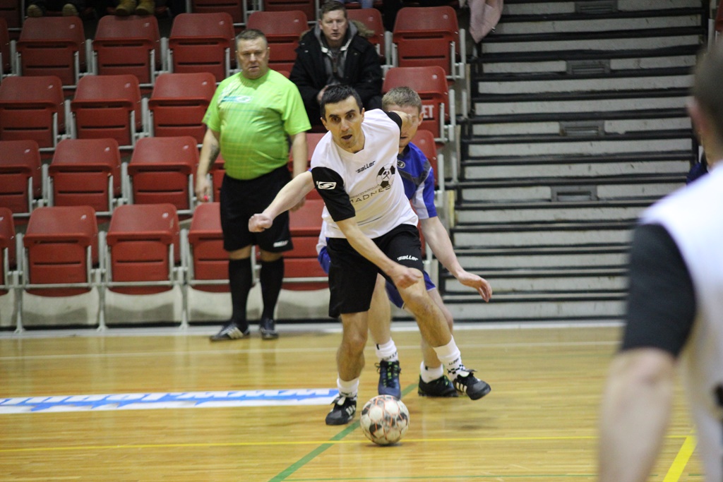 LLH: Fire ograł Futbol. Auto-Elektryk mistrzem Legnicy