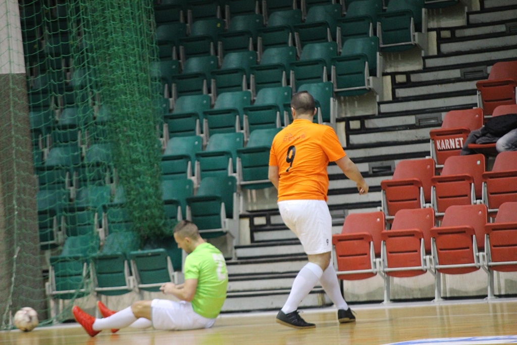 LLH: Fire ograł Futbol. Auto-Elektryk mistrzem Legnicy