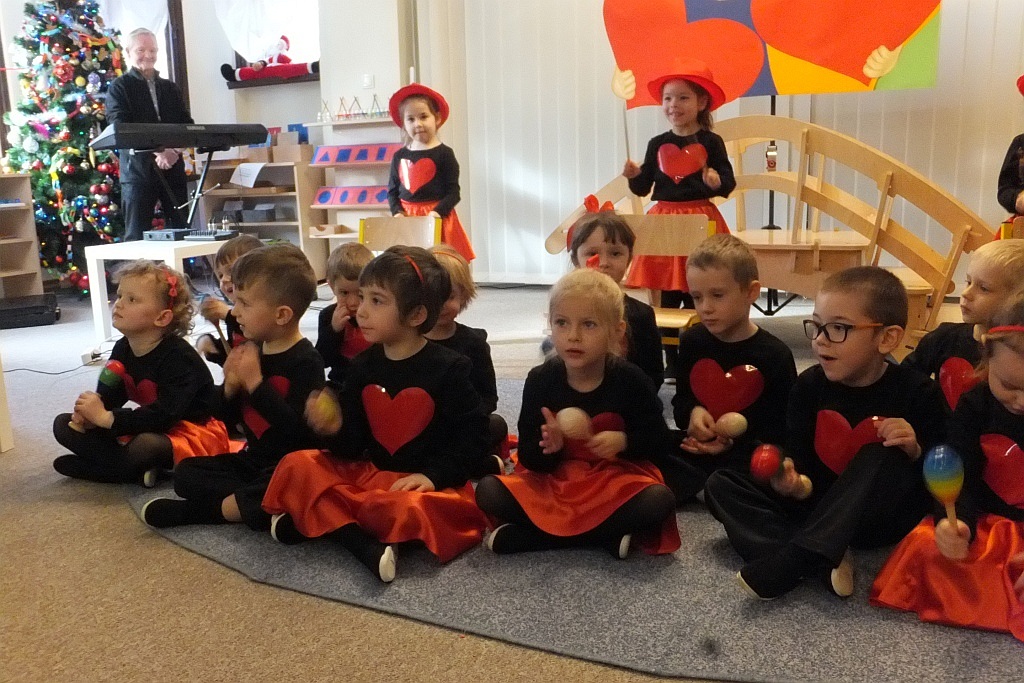 Dzień Babci i Dziadka w Klubie Małego Montessorka