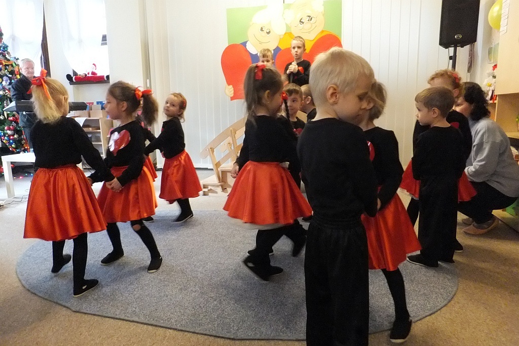 Dzień Babci i Dziadka w Klubie Małego Montessorka