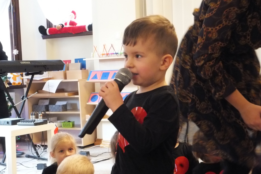Dzień Babci i Dziadka w Klubie Małego Montessorka