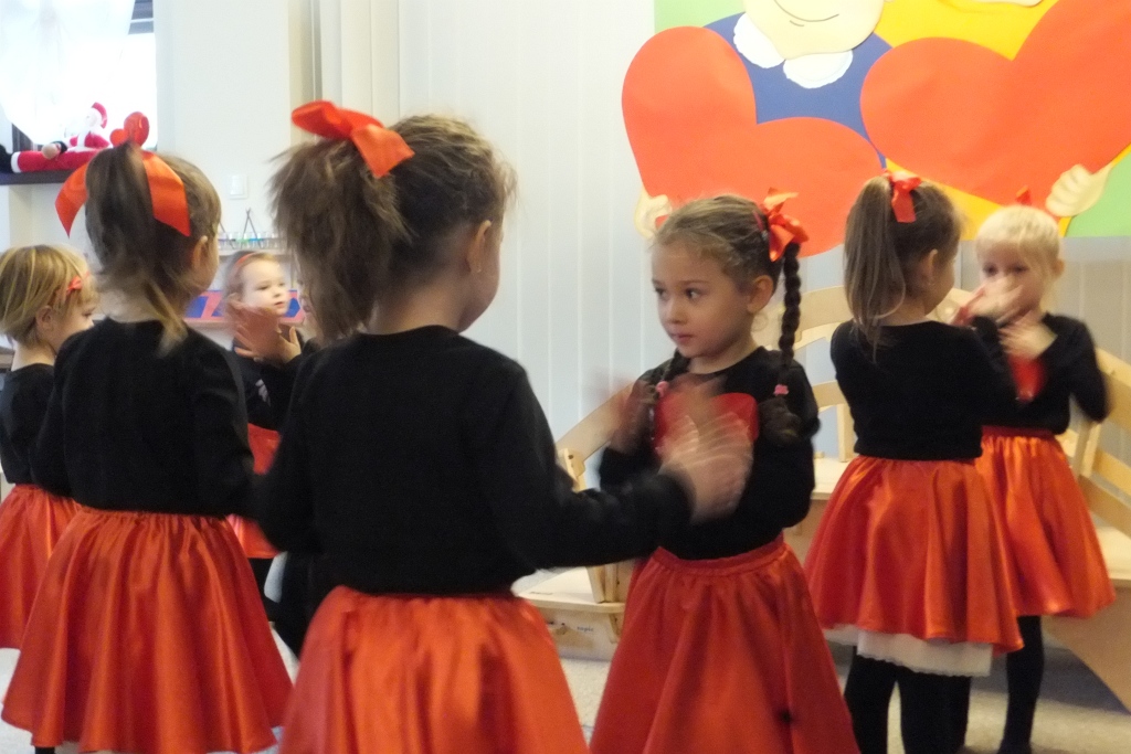 Dzień Babci i Dziadka w Klubie Małego Montessorka
