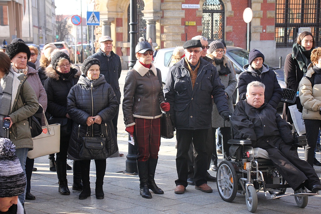 Legniczanie także pożegnali Pawła Adamowicza