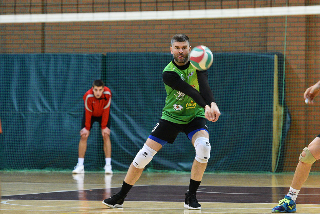 Kolejna porażka Ikara. Tym razem z WKS Sobieski Arena Żagań 2:3
