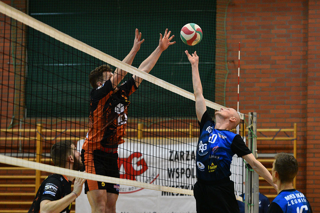 Kolejna porażka Ikara. Tym razem z WKS Sobieski Arena Żagań 2:3