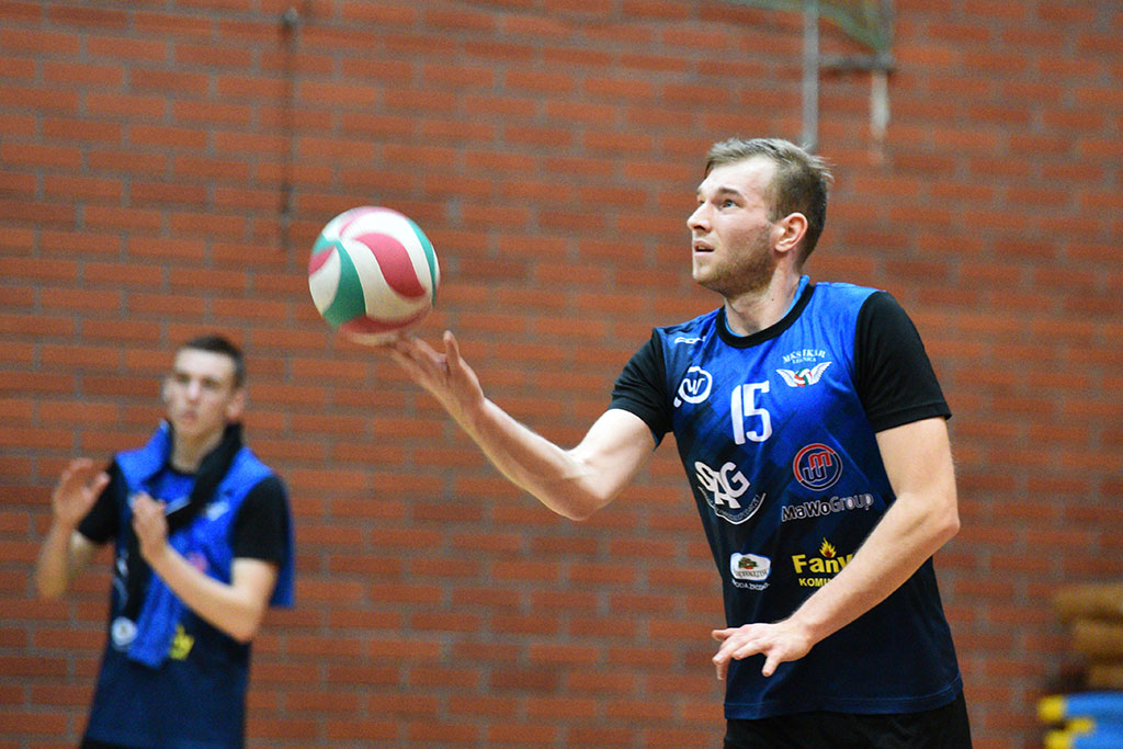 Kolejna porażka Ikara. Tym razem z WKS Sobieski Arena Żagań 2:3