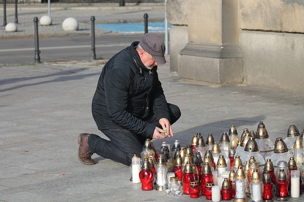 Legniczanie także pożegnali Pawła Adamowicza