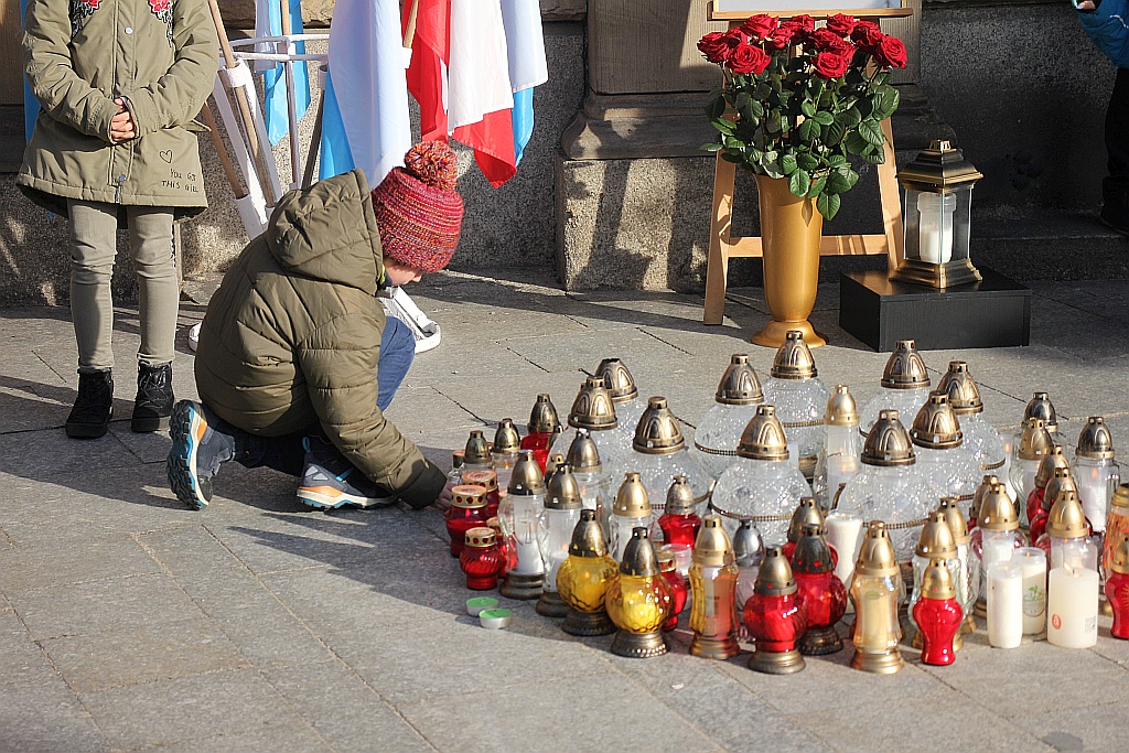 Legniczanie także pożegnali Pawła Adamowicza