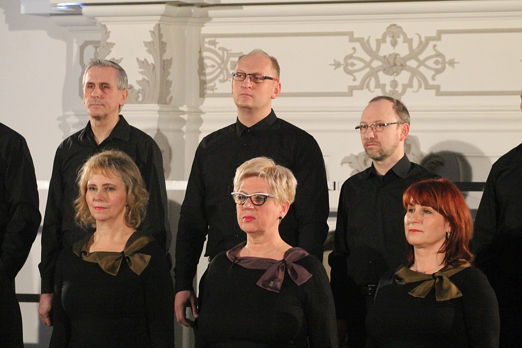 Najpiękniejsze polskie kolędy i najwspanialsze legnickie głosy
