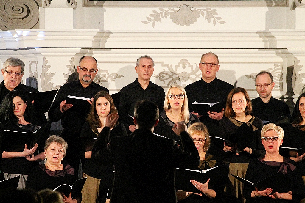 Najpiękniejsze polskie kolędy i najwspanialsze legnickie głosy