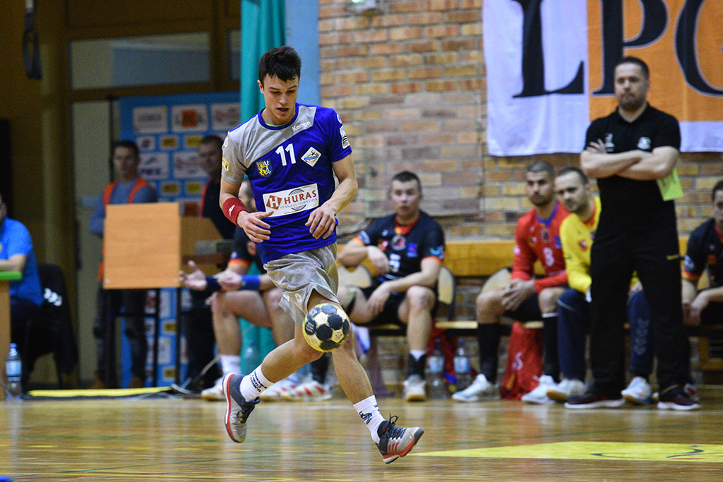 Cenne zwycięstwo Siódemki Miedź Legnica