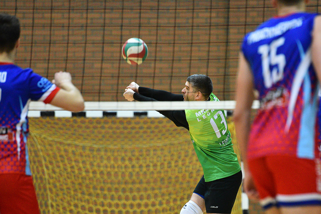 Ikar Legnica wygrał z Bielawianka Bester Bielawa 3:0